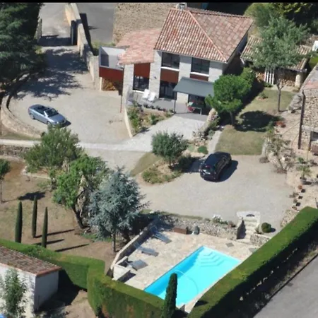 Des 2 Croix Feriehus Vinzieux